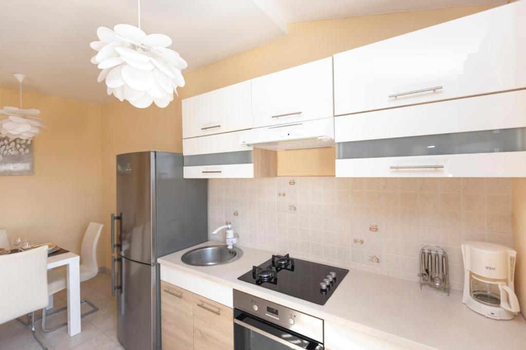 Apartman Gracia Kastela Exterior photo