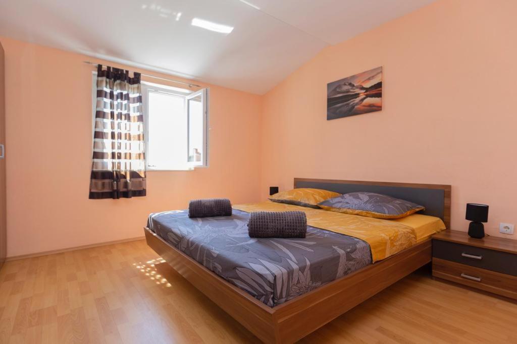 Apartman Gracia Kastela Exterior photo